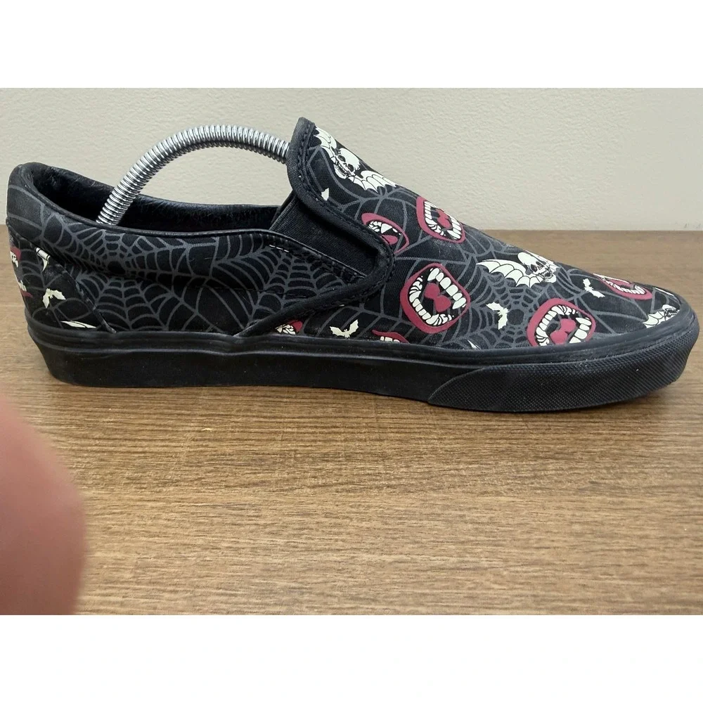 Vans Slip On Glow in the Dark Frights Black Halloween Men's Sizes 10.5 W-12